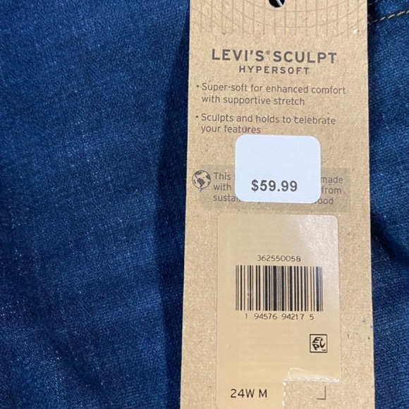 Levi’s 711 Jeans - Picture 4 of 5